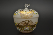 Конфетница с крышкой Bohemia лепка белая E-S 16 см Bohemia Crystal